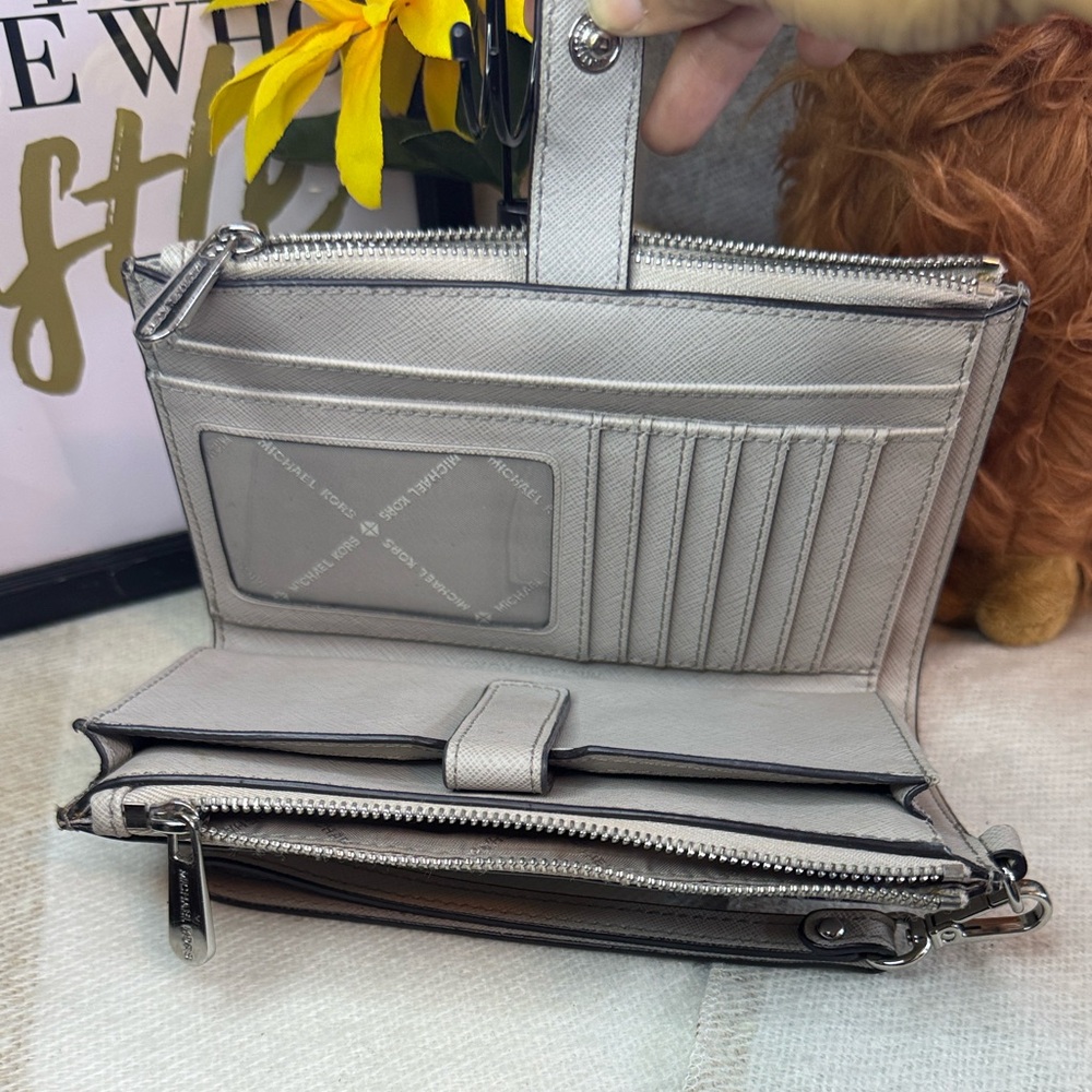 Michael Kors Beige Wristlet - Picture 4 of 5